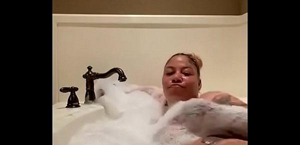  Bath Time Bubble Fun
